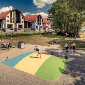 Dětské hřiště na pláži