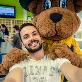 Bollo medvěd na recepci