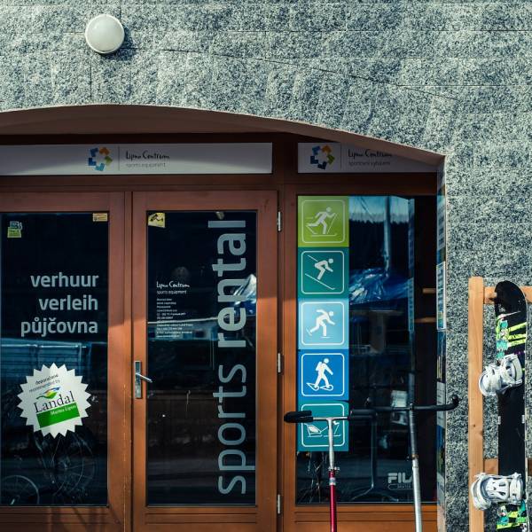 Půjčovna v parku Landal Marina Lipno