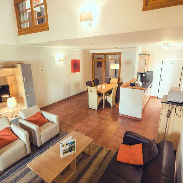 Apartmán typu 6A1 - obývací pokoj