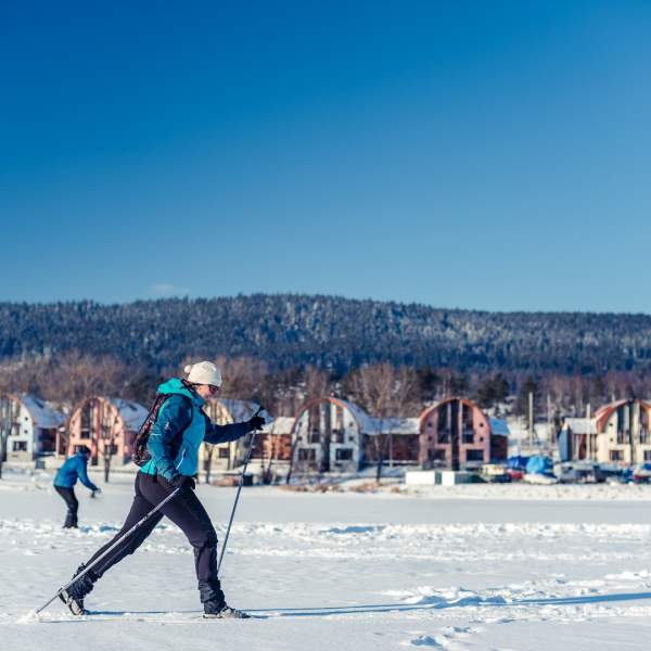 Běžecké tratě na zamrzlém jezeře Lipno