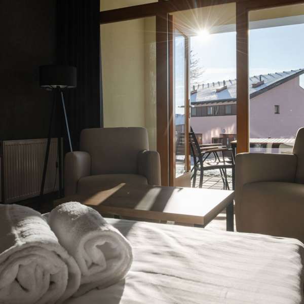 Obývací pokoj studiového apartmánu 2S1