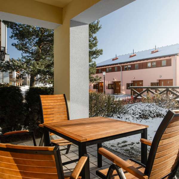 Terasa studiového apartmánu 2S1